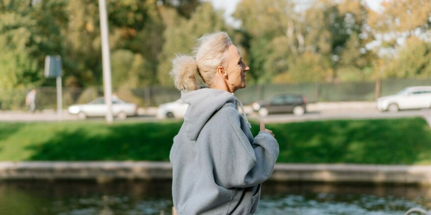 5 idées d’activités de plein air pour les seniors en perte d’autonomie